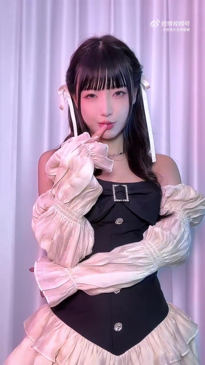 互動(dòng)女主持人周敢敢分享跳舞視頻：主播今天直播也是好起來(lái)了~